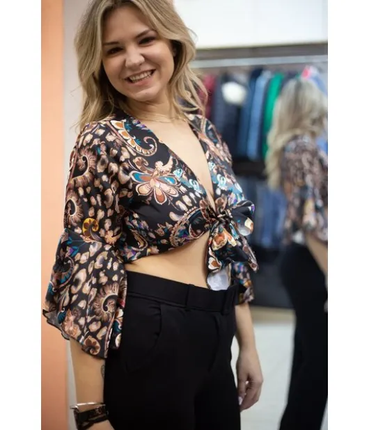 CROP TOP ΤΥΠΟΥ ΣΑΤΕΝ ΜΕ ΛΑΧΟΥΡ